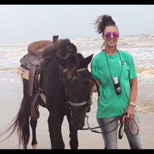 Meet your Posher, Christine